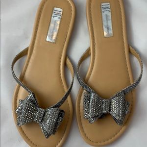 Silver Sandals with Bow, INC, 7.5M, EUC